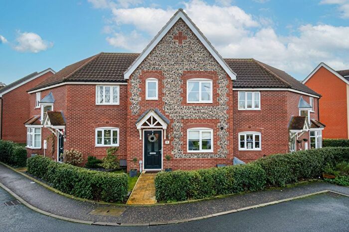 3 Bedroom Terraced House For Sale In Thrush Road, Attleborough, Wymondham, NR17