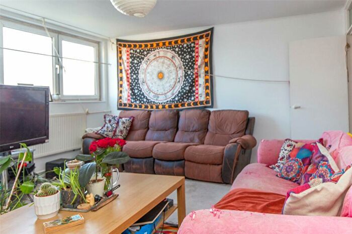 3 Bedroom Flat To Rent In Ashley Down Road, Bristol, BS7