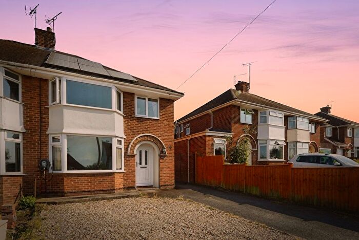 3 Bedroom Semi-Detached House For Sale In Warden Hill Road, Cheltenham, Gloucestershire, GL51