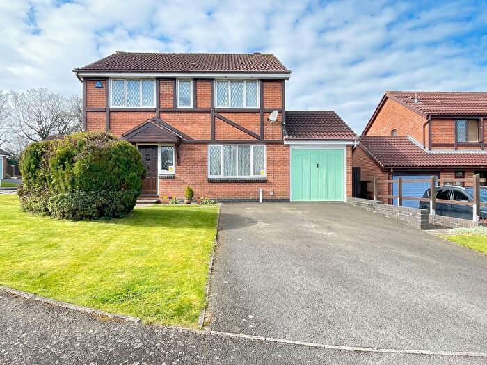 4 Bedroom Detached House For Sale In Crest Road, Telford, TF2