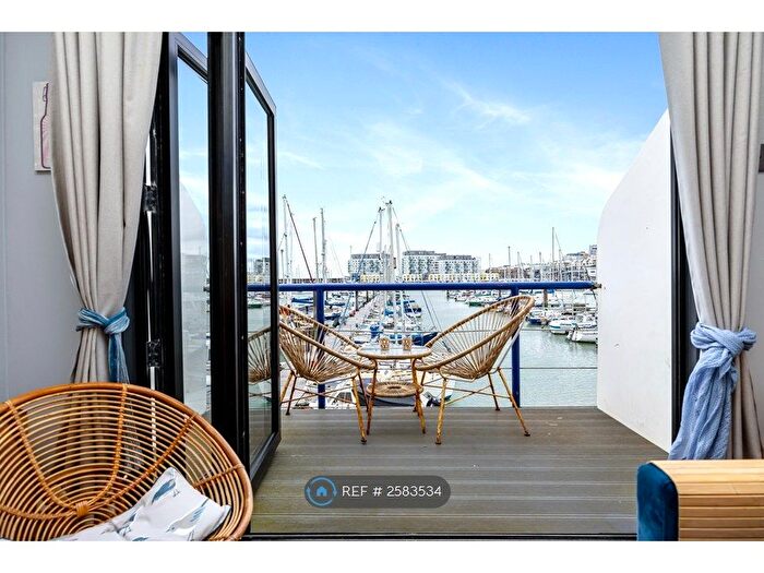 1 Bedroom Flat To Rent In Eastern Concourse, Brighton Marina Village, Brighton, BN2