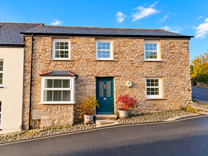 3 Bedroom End Of Terrace House For Sale In Bodmin Hill, Lostwithiel, PL22