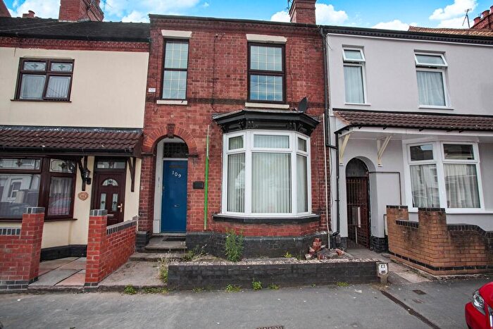 2 Bedroom Flat To Rent In Edward Street, Nuneaton, Warwickshire, CV11