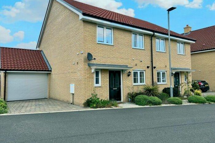 2 Bedroom Semi-Detached House To Rent In Boiler House Road, Wickford, SS11