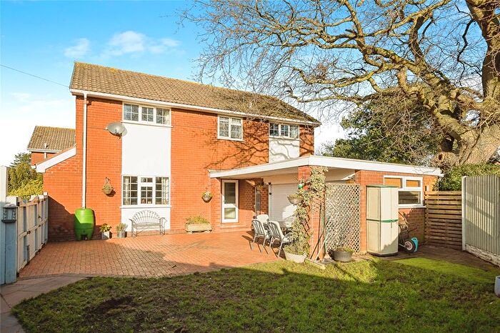 4 Bedroom Detached House For Sale In Hillock Lane, Gresford, Wrexham, LL12