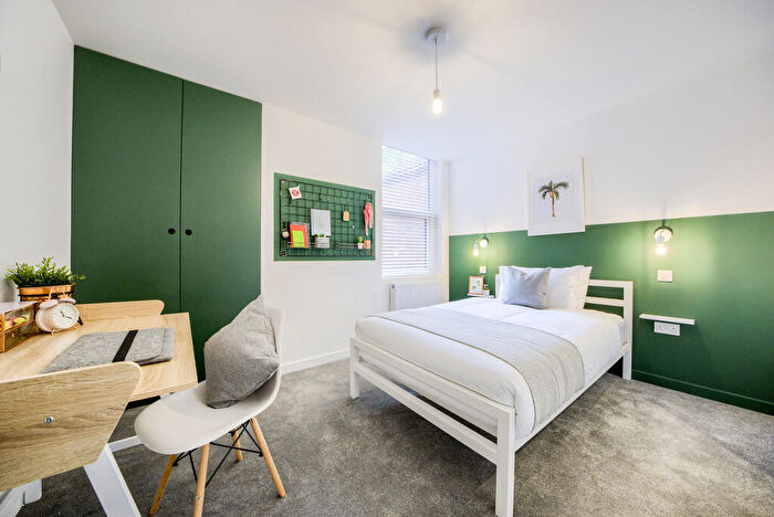 7 Bedroom Terraced House To Rent In Broomfield Road, Coventry, CV5