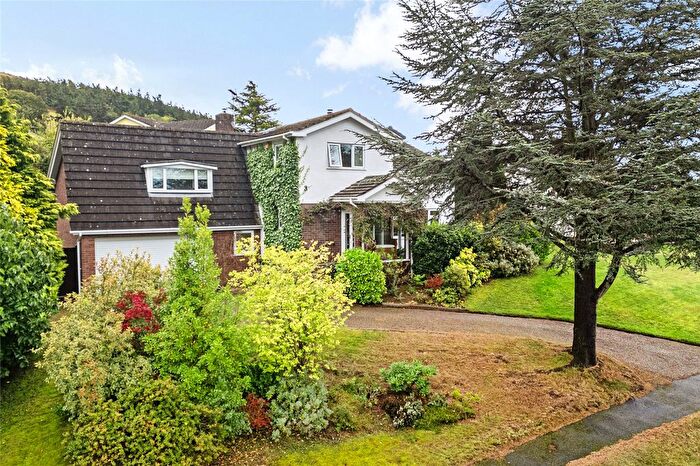 4 Bedroom Detached House For Sale In Llanbedr Dyffryn Clwyd, Ruthin, Denbighshire, LL15
