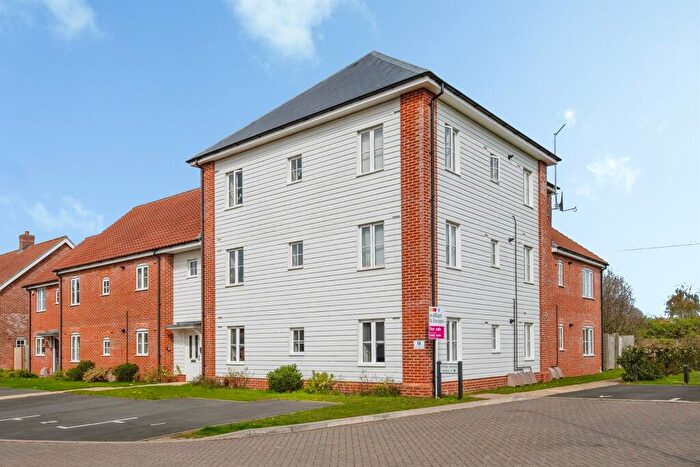 2 Bedroom Flat For Sale In Smedley Close, North Walsham, NR28