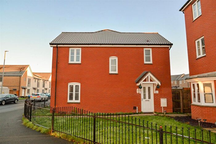 3 Bedroom End Terrace House To Rent In Stockmoor Drive, Bridgwater, TA6