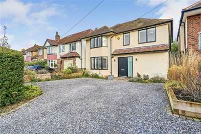 4 Bedroom Detached House To Rent In Esher, KT10