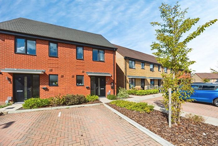 2 Bedroom Semi Detached House For Sale In Meadow View, Kingsnorth, Ashford, TN25