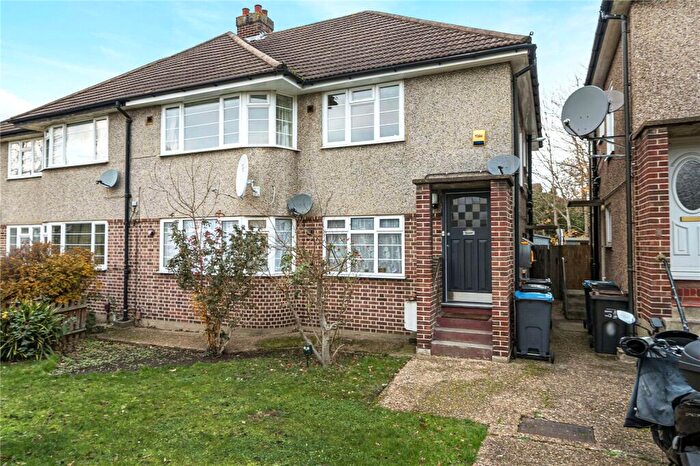 2 Bedroom Semi-Detached House For Sale In Hambledon Gardens, London, SE25