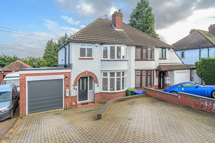 3 Bedroom Semi Detached House For Sale In Bath Street, Sedgley, DY3