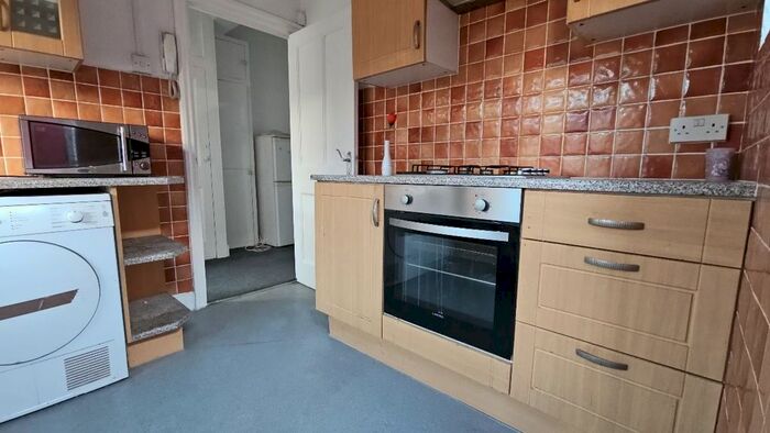 3 Bedroom Flat To Rent In High Street, Orpington, BR6