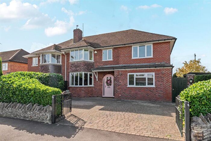 5 Bedroom Semi-Detached House For Sale In Chandag Road, Keynsham, Bristol, BS31