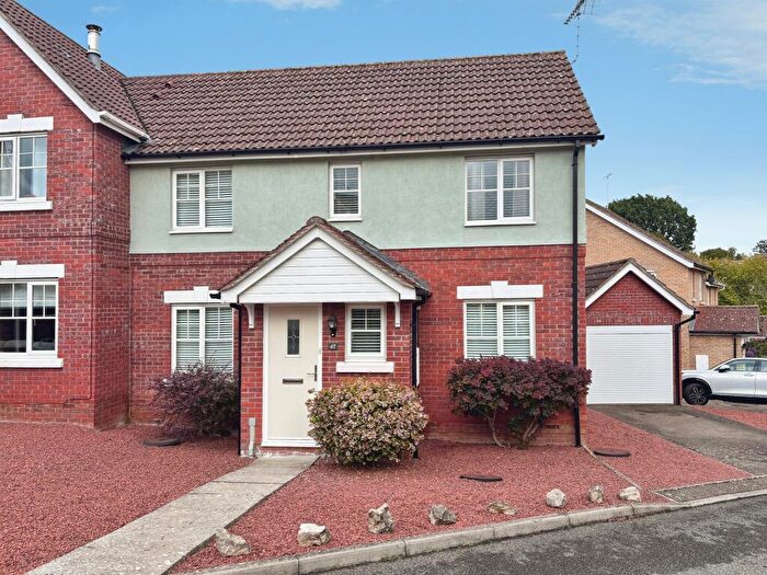3 Bedroom Semi Detached House For Sale In Cherry Tree Close, Halstead, CO9