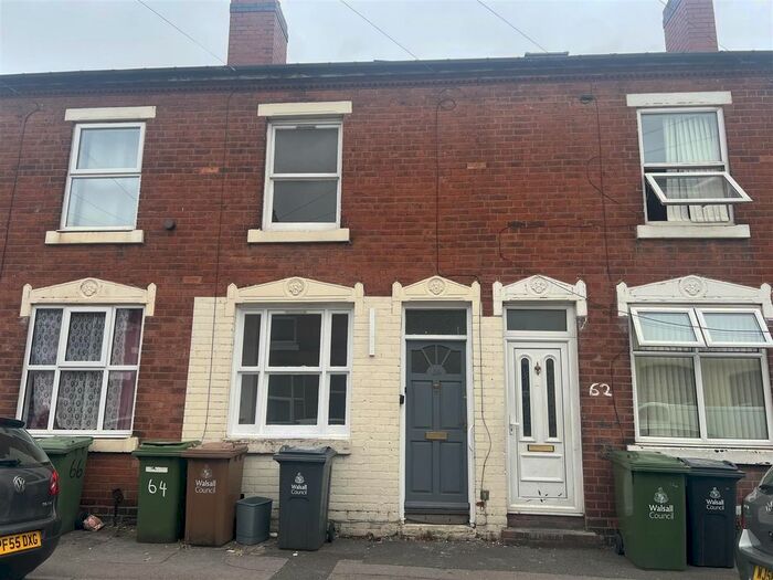 2 Bedroom Property To Rent In Dalkeith Street, Walsall, WS2