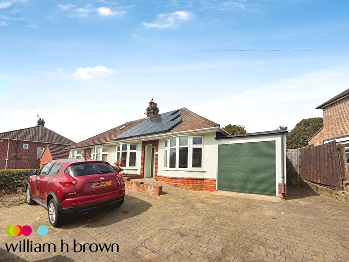 3 Bedroom Bungalow To Rent In Ashcroft Road, Ipswich, IP1