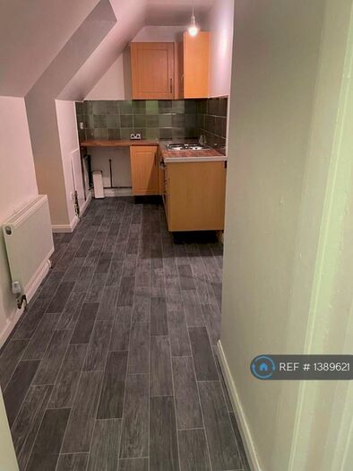 1 Bedroom Flat To Rent In Varney Rd, Nottingham, NG11