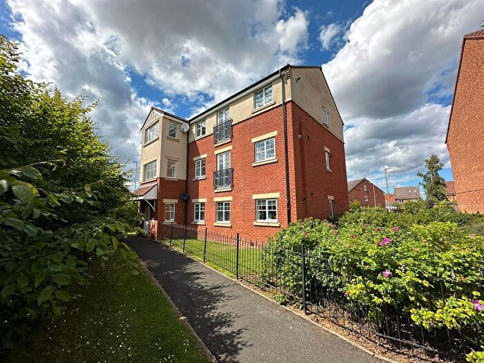 2 Bedroom Flat For Sale In Hadleigh Walk, Ingleby Barwick, TS17