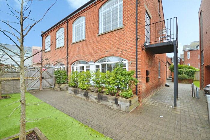 1 Bedroom Apartment To Rent In Southampton Street, Reading, RG1