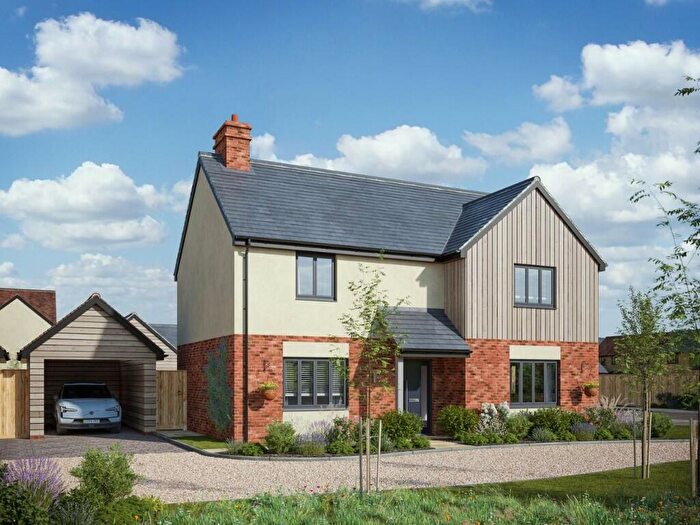 4 Bedroom Detached House For Sale In Loft Grove, MK43