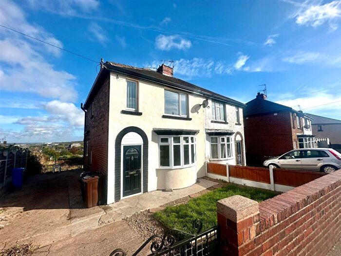 3 Bedroom Semi-Detached House To Rent In Greenwood Road, Sheffield, S9