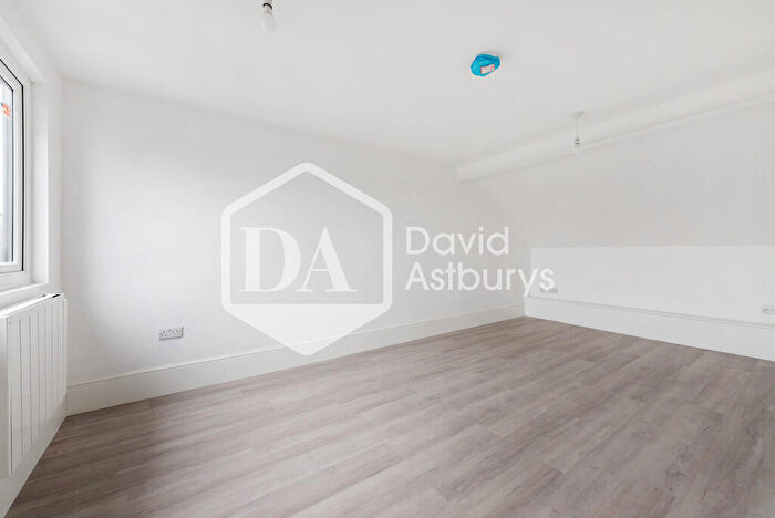 2 Bedroom Apartment To Rent In Coleridge Road, Crouch End, London, N8