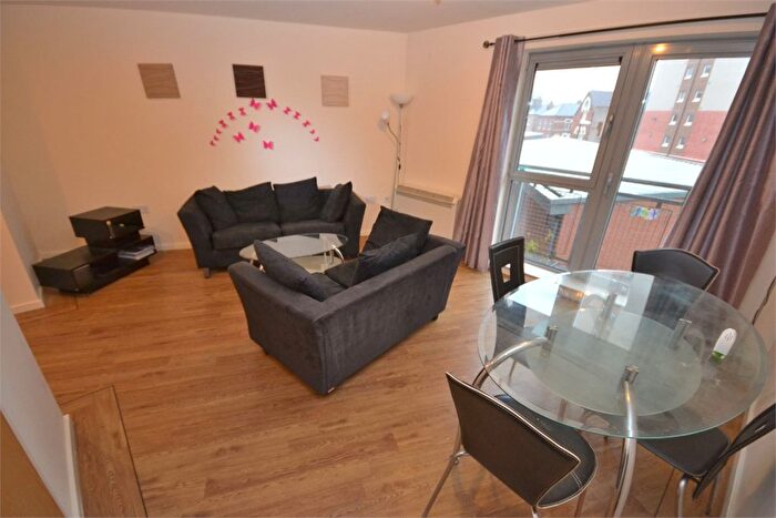 2 Bedroom Flat To Rent In River View, Tyne Amp; Wear, Low Street, City Centre Sunderland, SR1
