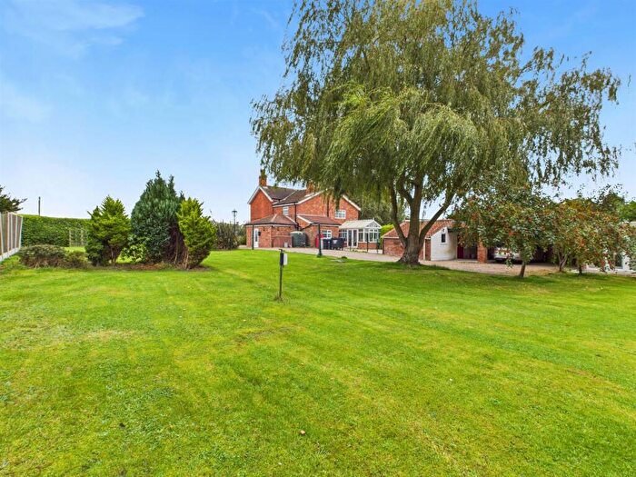 3 Bedroom Detached House For Sale In Waynflete House, Wainfleet Bank, Wainfleet, PE24