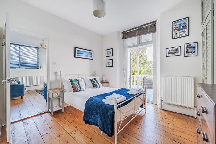 2 Bedroom Flat For Sale In Horizon Flat, Tremorna, Wheal Margery, Carbis Bay, TR26