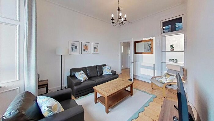 1 Bedroom Flat To Rent In Roseburn Avenue, Edinburgh, Midlothian, EH12