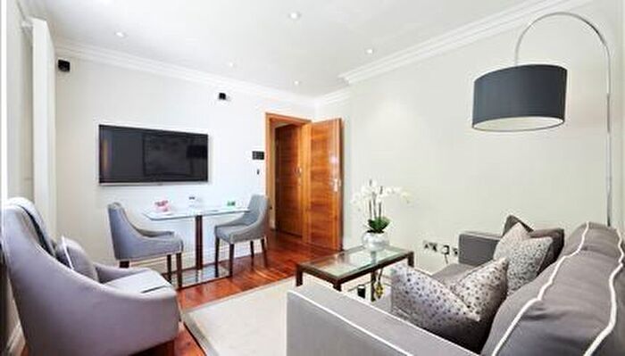 2 Bedroom Flat To Rent In Garden House, Bayswater, W2