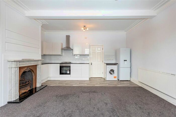 1 Bedroom Apartment To Rent In Hotwell Road, Hotwells, Bristol, BS8