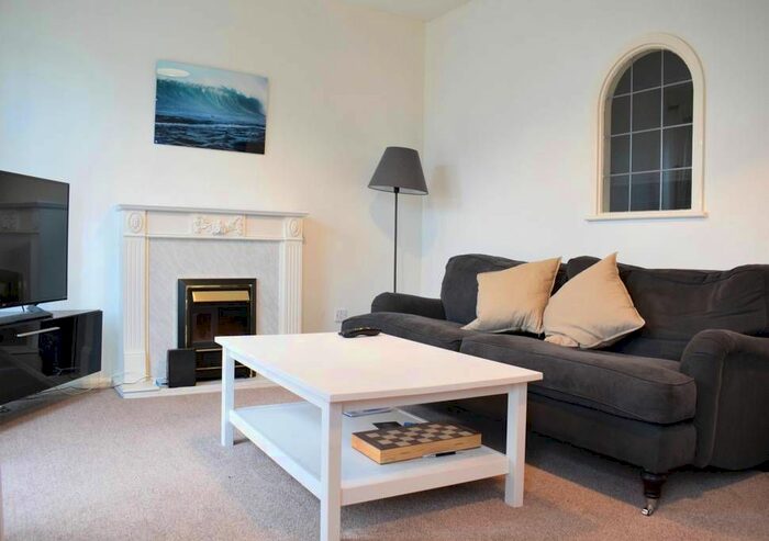 1 Bedroom Flat To Rent In Ll - Grange Road, London SE1