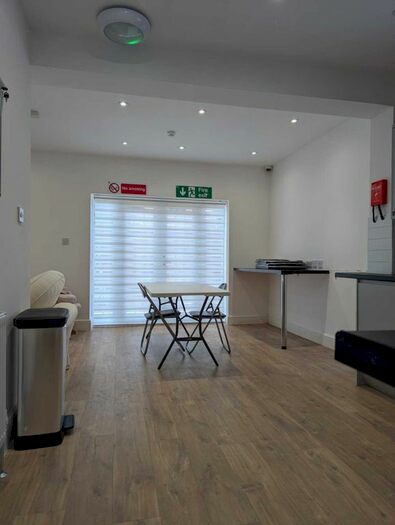 7 Bedroom Flat To Rent In Burnside Road, Becontree, Dagenham, RM8