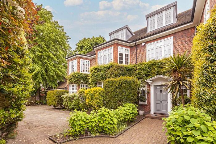 5 Bedroom Property To Rent In Longwood Drive, Putney, SW15
