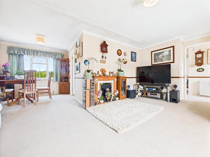 2 Bedroom Park Home For Sale In Bamfurlong Lane, Cheltenham, Gloucestershire, GL51