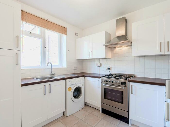 1 Bedroom Apartment To Rent In Millway Close, Oxford, OX2