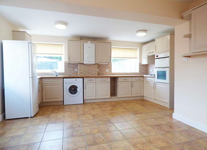 3 Bedroom Property To Rent In Bailey Road, Cowley, OX4