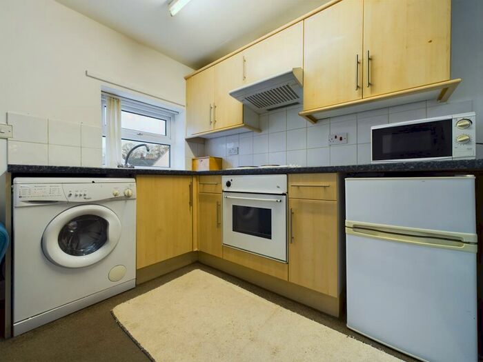 Studio To Rent In Rosedale Mansions, Boulevard, HU3