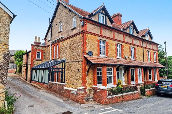 1 Bedroom Flat For Sale In Bridport, DT6