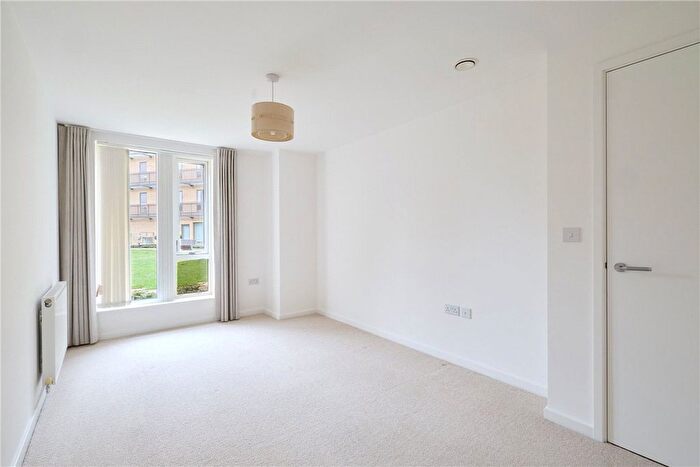 1 Bedroom Flat For Sale In Hills Road, Cambridge, CB2