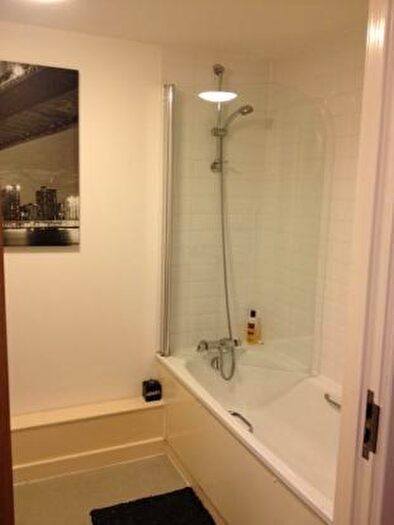 1 Bedroom Flat To Rent In Auckland Street, SE11