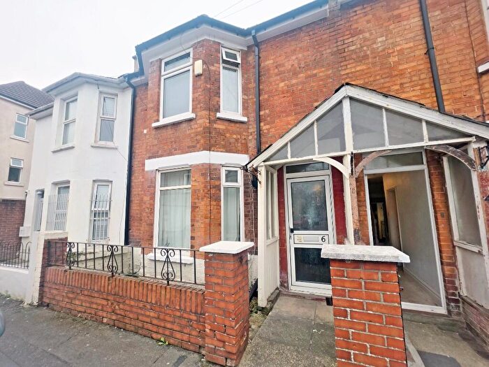 3 Bedroom Terraced House For Sale In Carnarvon Road, Boscombe, Bournemouth, BH1