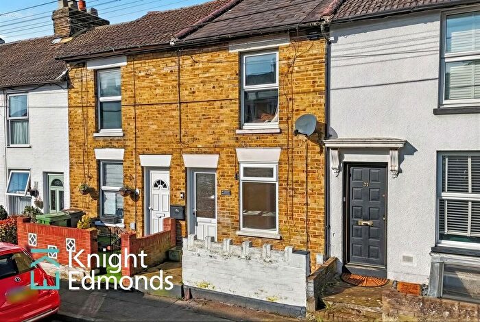 Studio To Rent In Thornhill Place, Maidstone, ME14