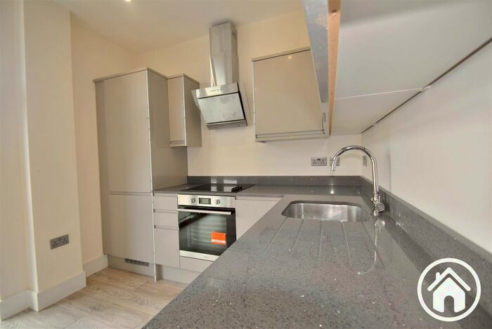 1 Bedroom Flat To Rent In Farnham Road, Slough, SL1