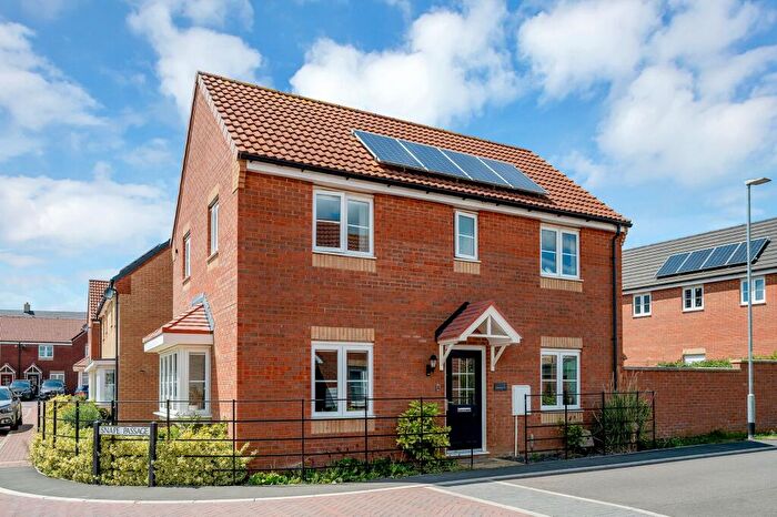 3 Bedroom Detached House For Sale In Blackwater Road, Barleythorpe, LE15