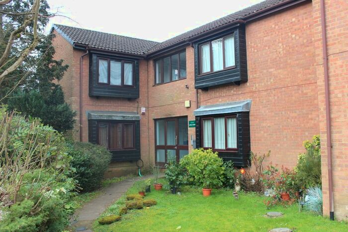 Studio To Rent In Astra Crt Colin Road, Luton, LU2