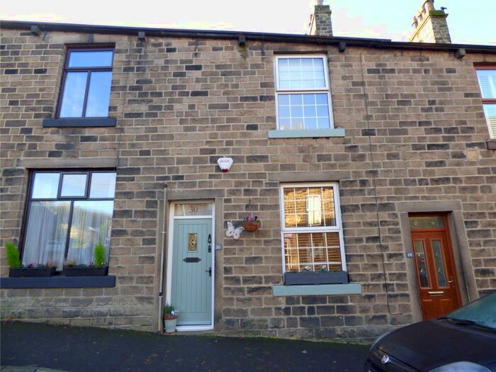 3 Bedroom Terraced House To Rent In Court Street, Uppermill, Saddleworth, OL3
